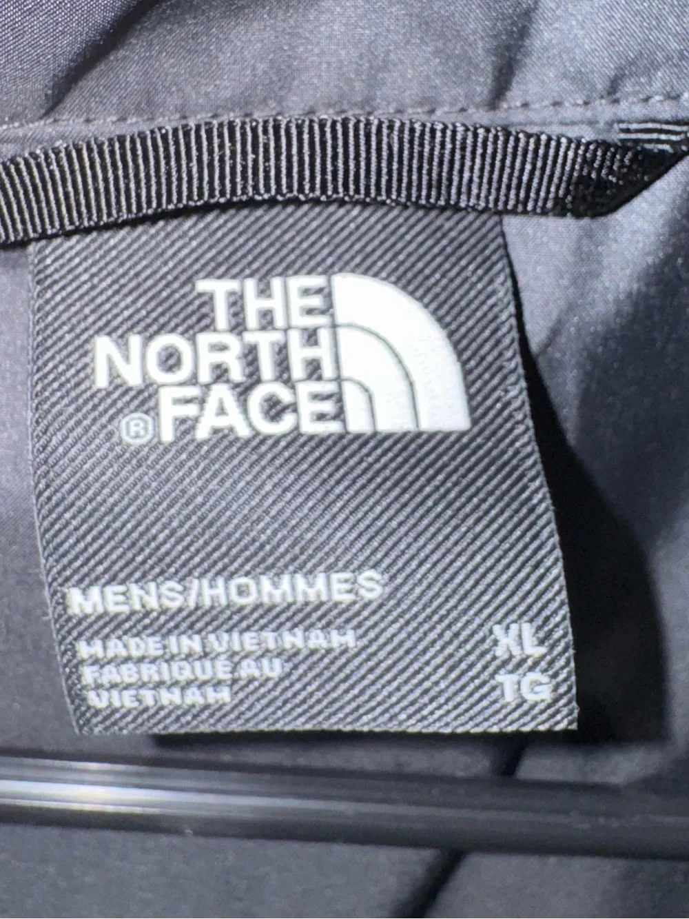 The North Face Tito’s Handmade Vodka Men’s XL Black Insulated Puffer Vest NWT
